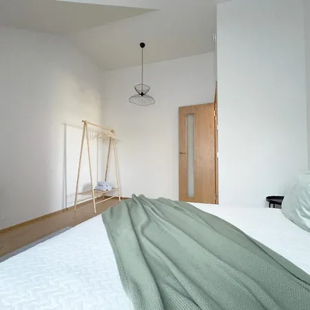 Cozy Apple Garden Deluxe Tartu